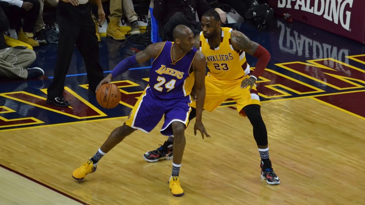 Kobe Bryant LeBron James Los Angeles Lakers Cleveland Cavaliers